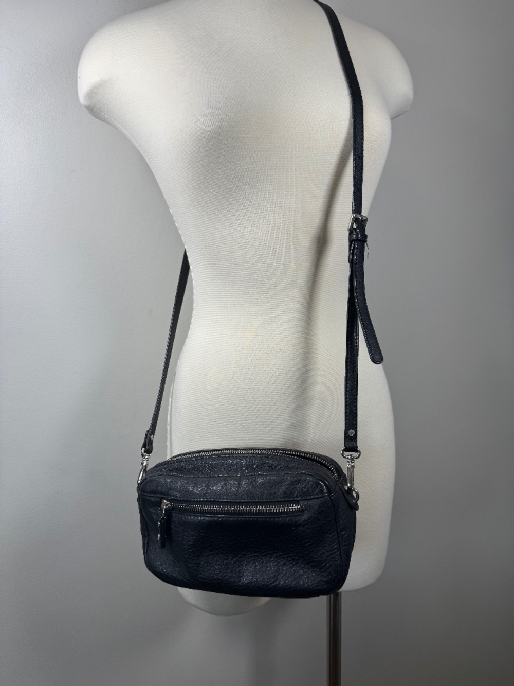 Danier Black Leather Crossbody Bag Camera